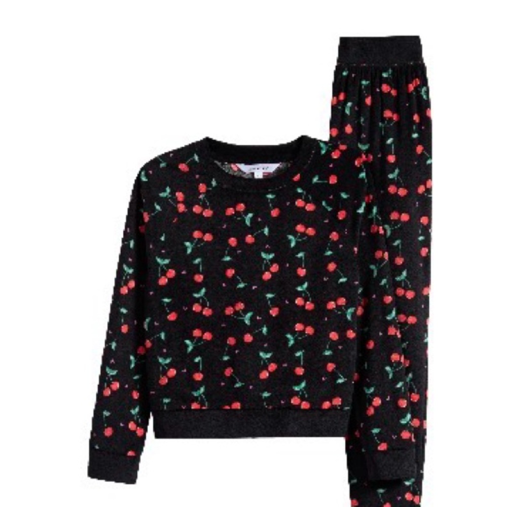 Honeydew USA Black Cherry Kids Pajama Set size 10, so soft!